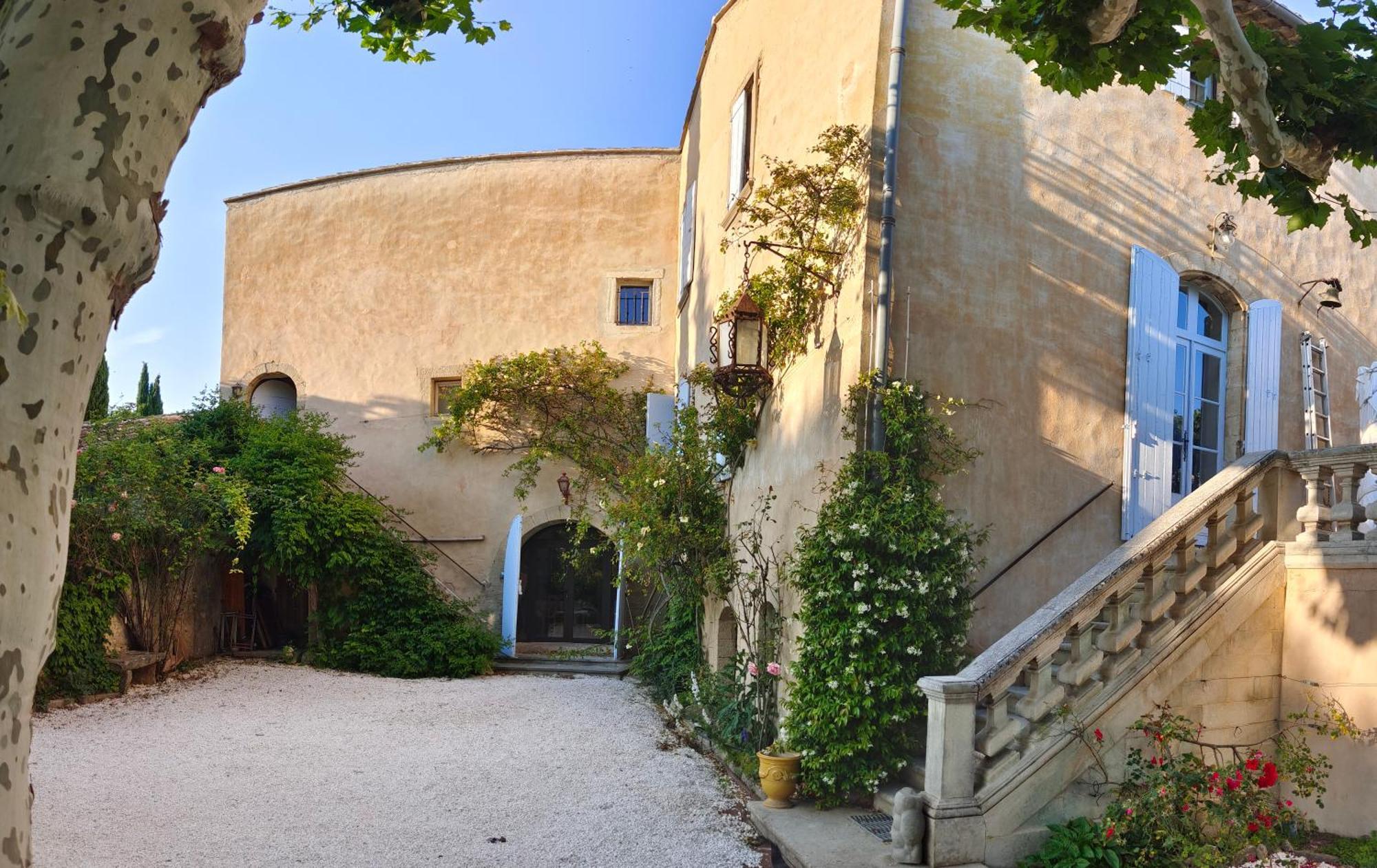 Rue Du Chateau A Cabrieres D'Avignon Bed & Breakfast Eksteriør bilde