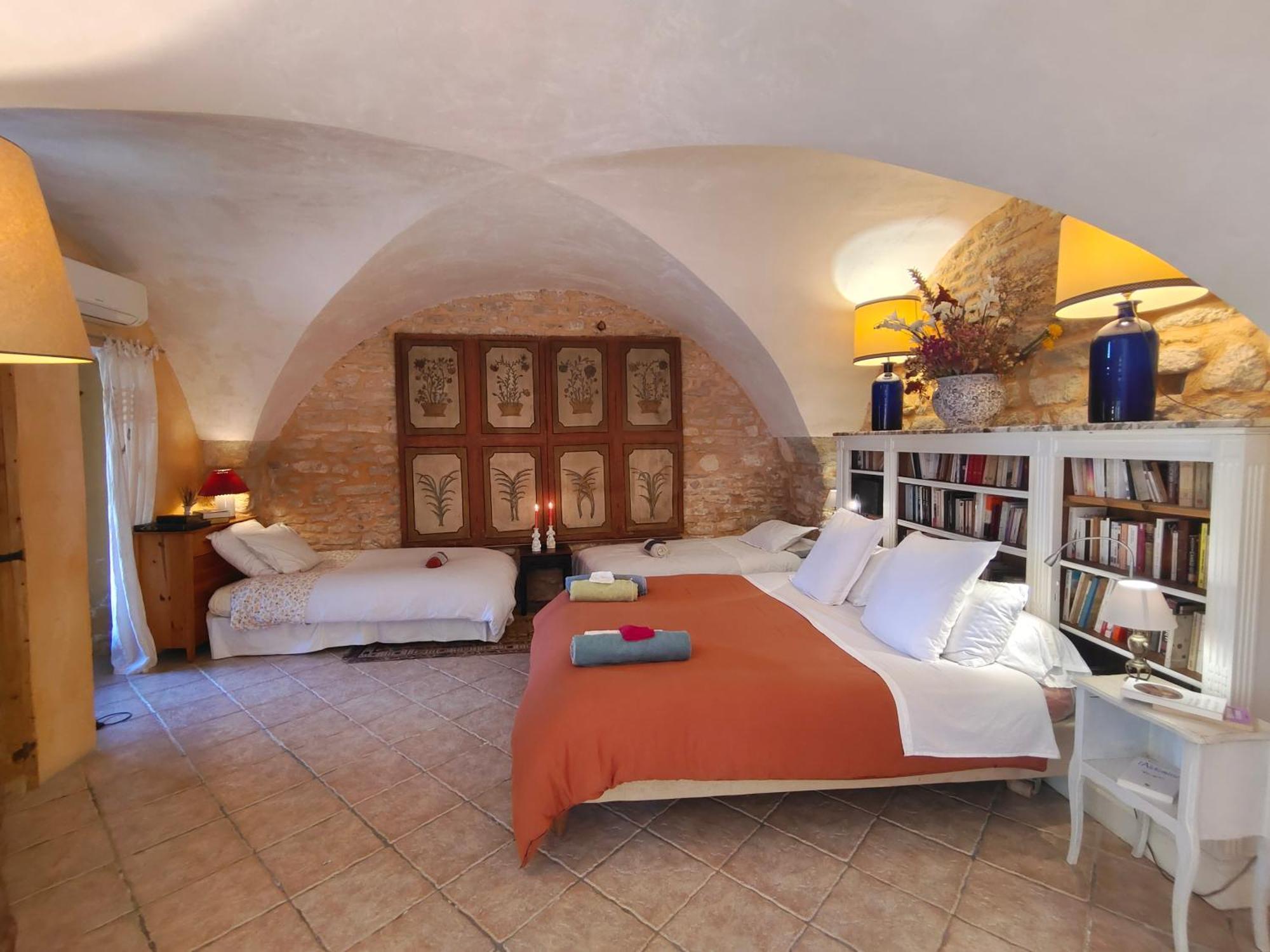 Rue Du Chateau A Cabrieres D'Avignon Bed & Breakfast Eksteriør bilde
